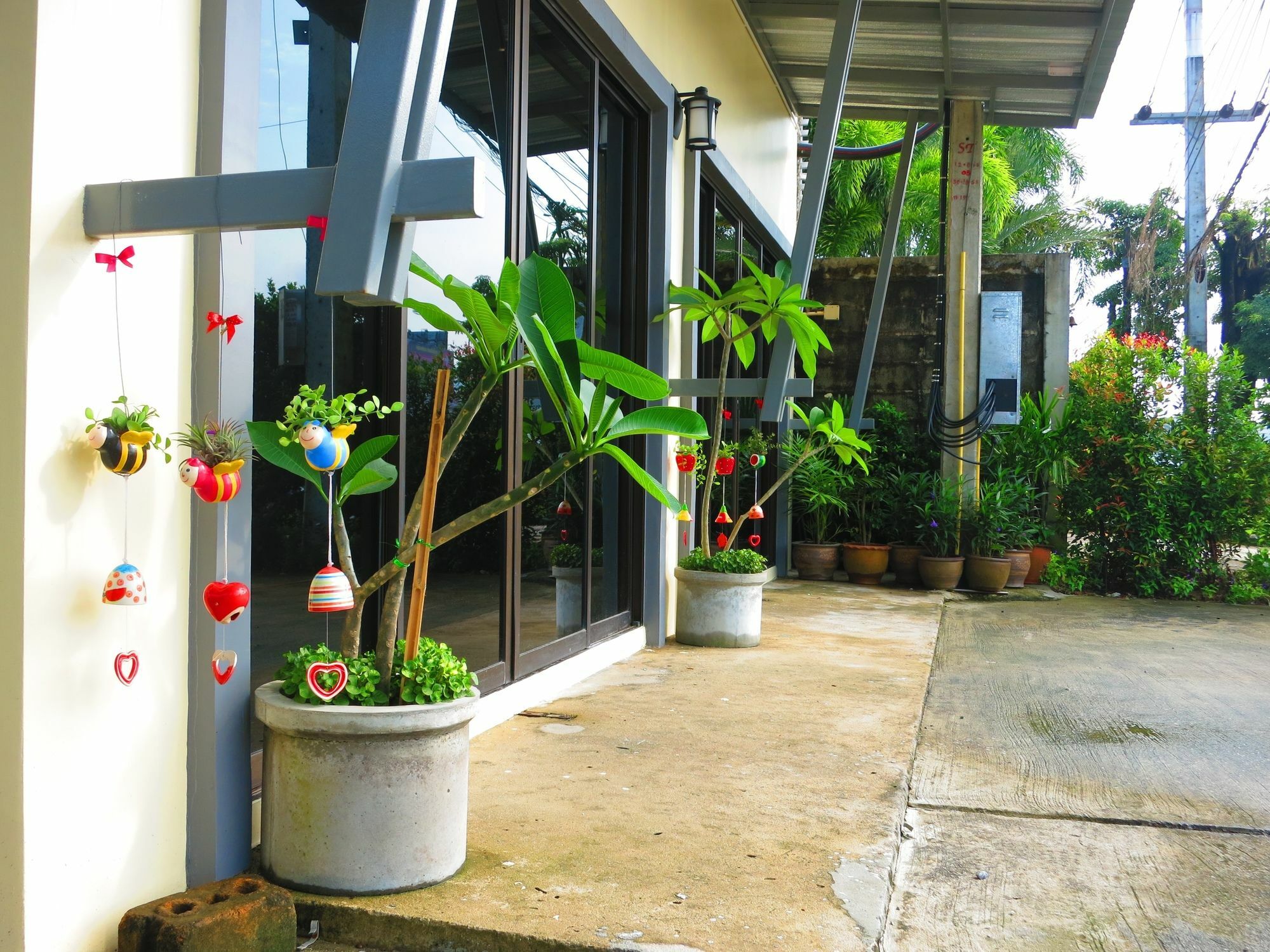 Winrisa Place Nai Yang